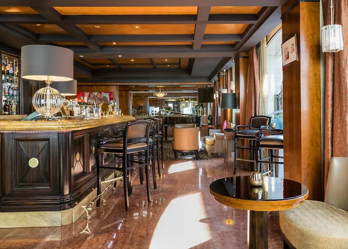 Warwick Grand-Place Brussels